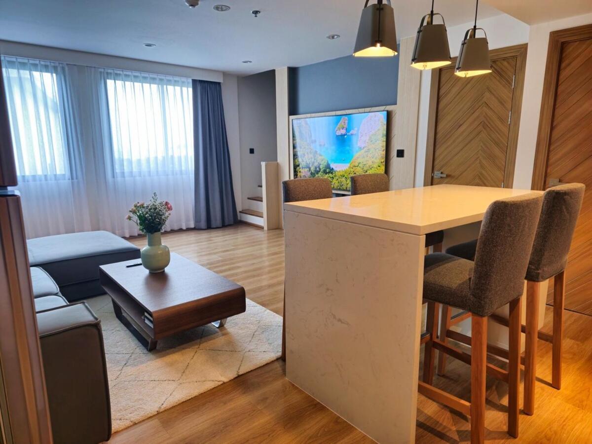 Apartment Wonderful View Duplex In La
