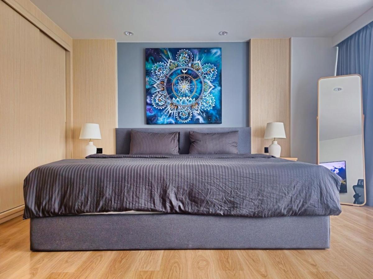 Wonderful View Duplex In La *