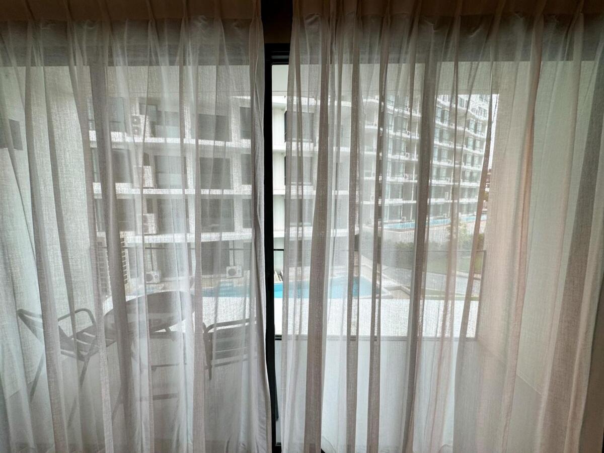 By The Sea With 1 Bedroom Byibg Apartment
