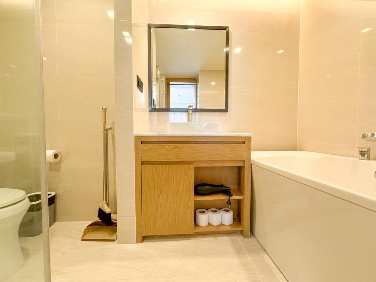 By The Sea With 1 Bedroom Byibg