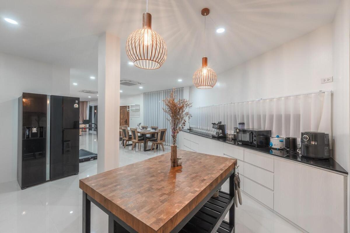 Villa V169 Blue Tree Paradise 3br & Private Pool Phuket