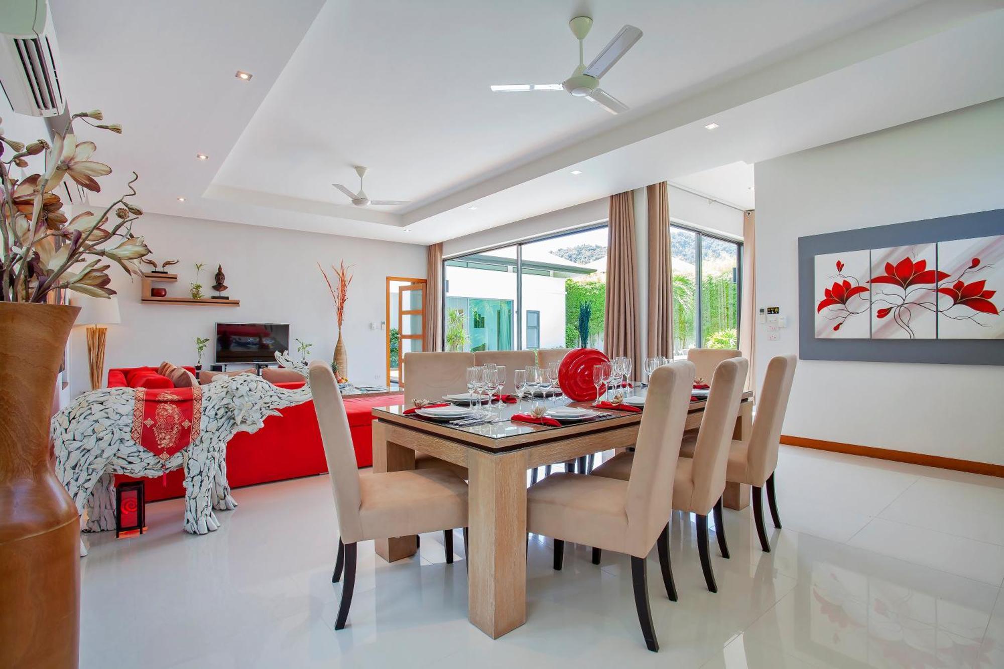 Elegant 4br Salt Pool Tangerine Villa
