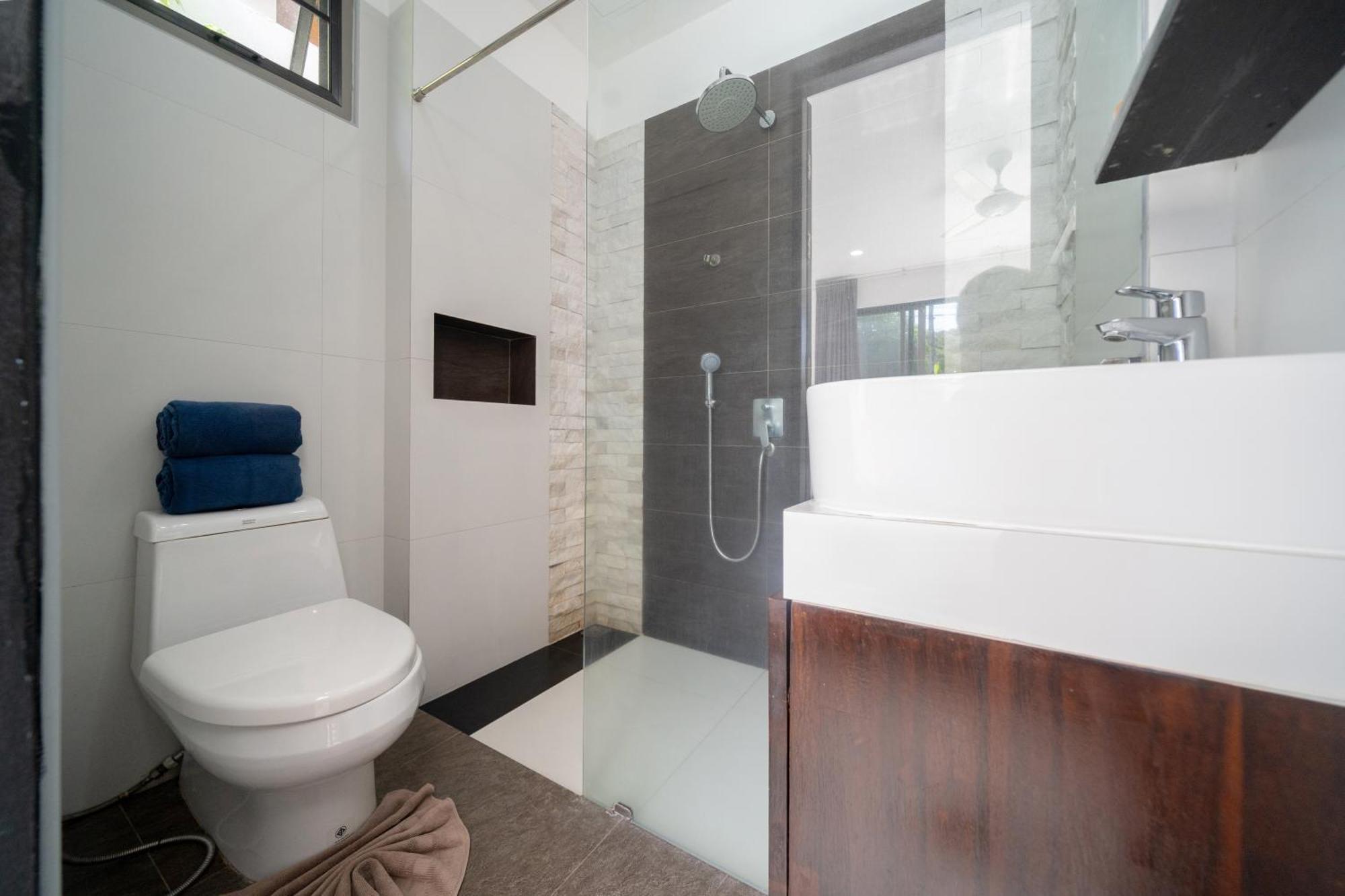 4br Private Pool With Spacious Design, Luna *
