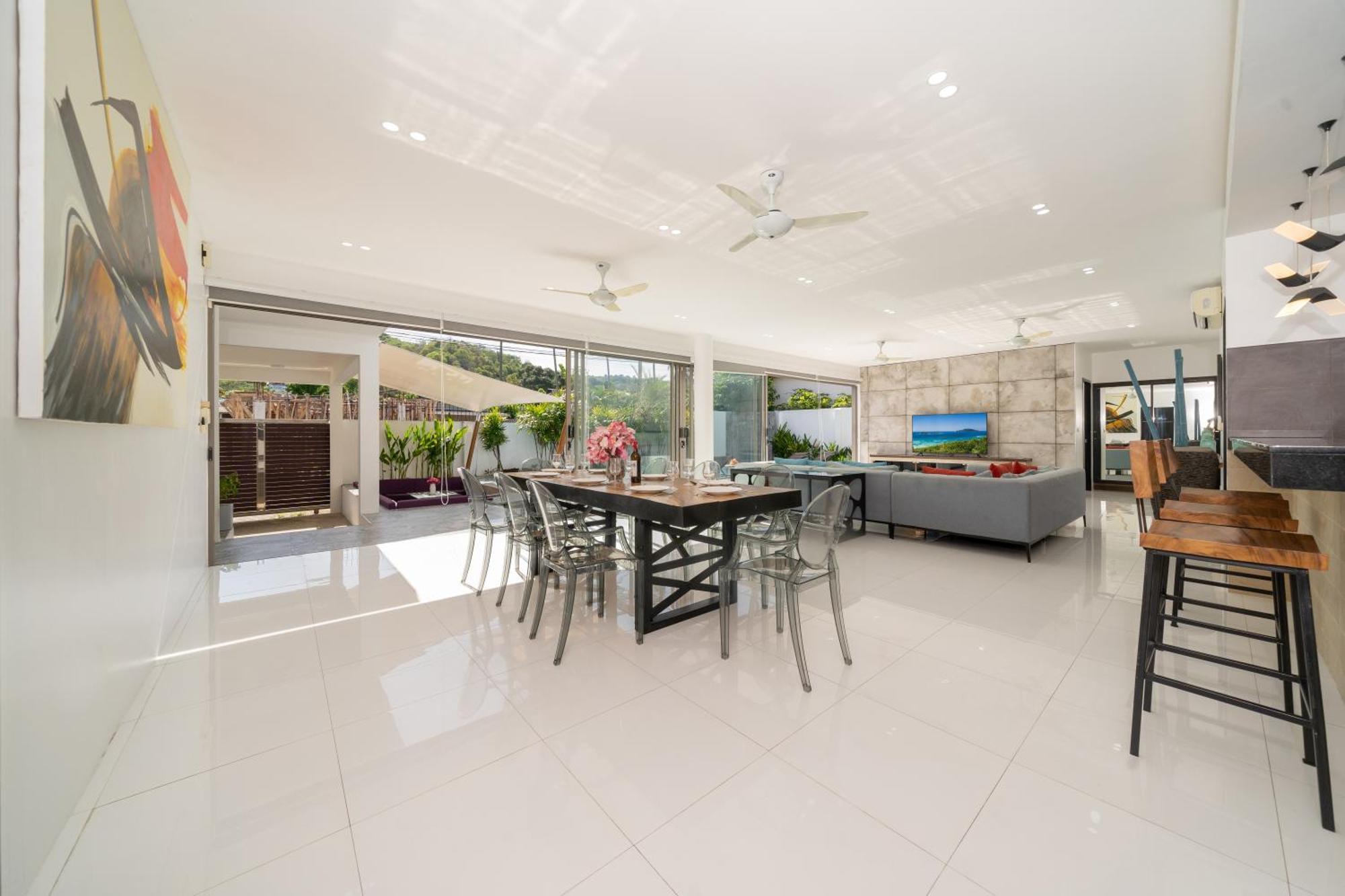 Villa 4br Private Pool With Spacious Design, Luna