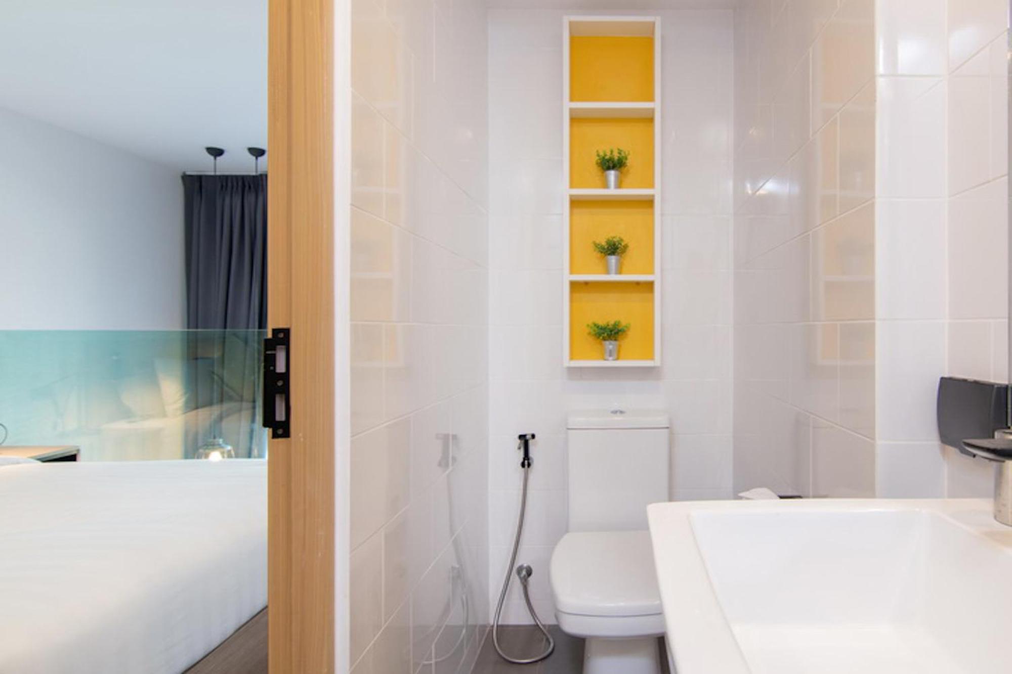 Duplex In Naiharn Near The Beach, Utl B325 Apartment