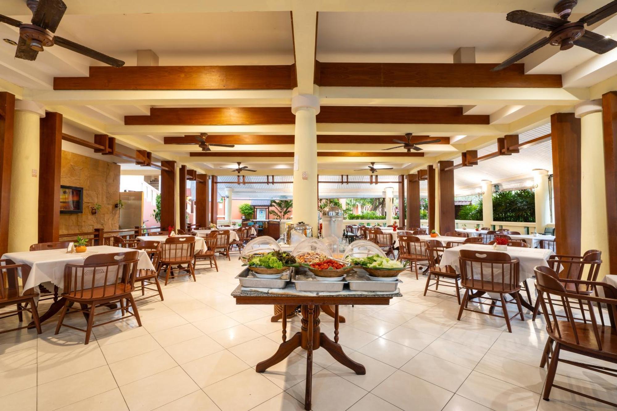 Resort Phuket Leelavadee Hua Ting