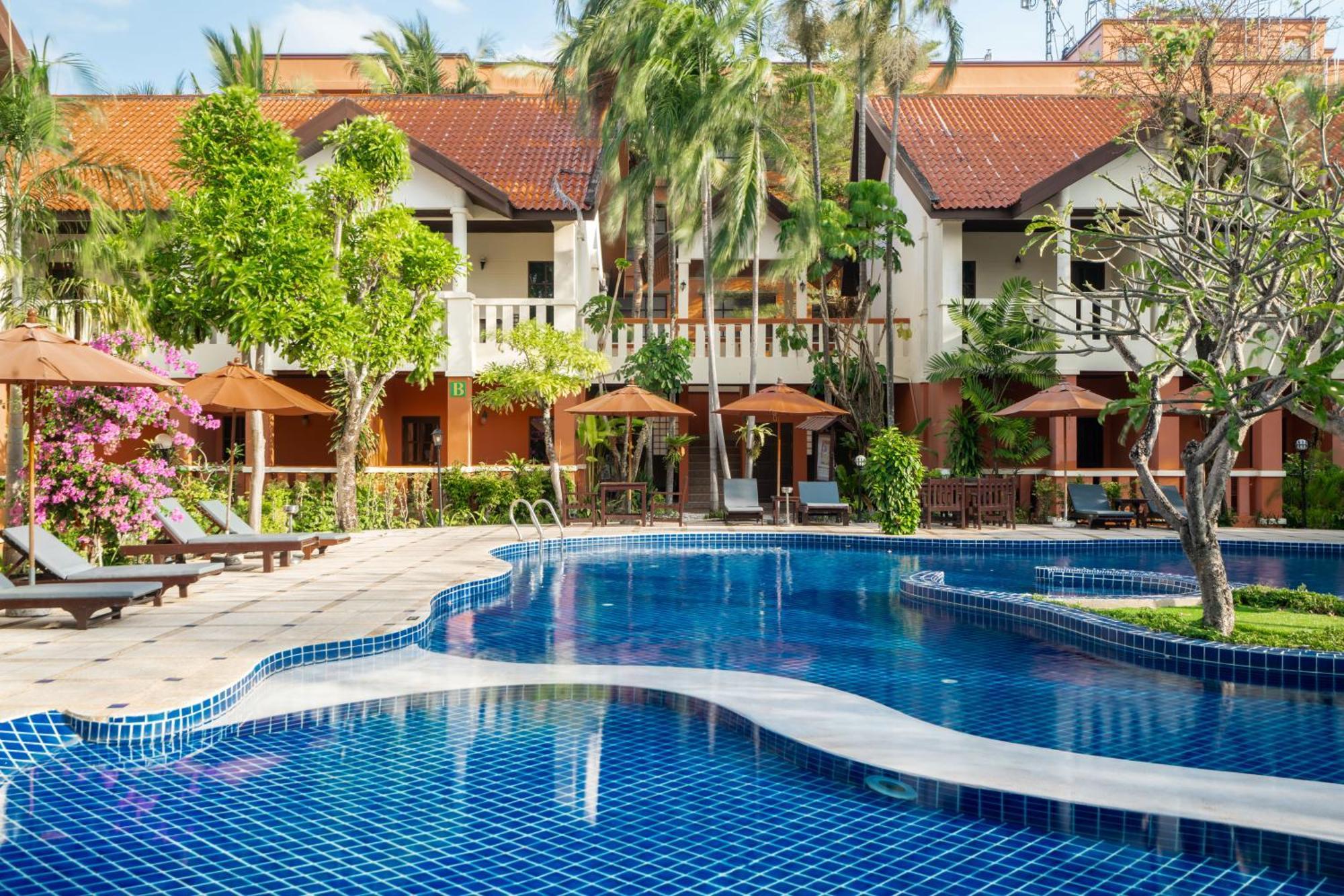 Phuket Leelavadee Hua Ting