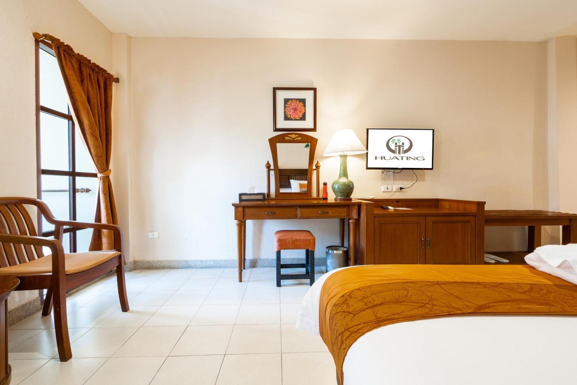 Phuket Leelavadee Hua Ting Patong