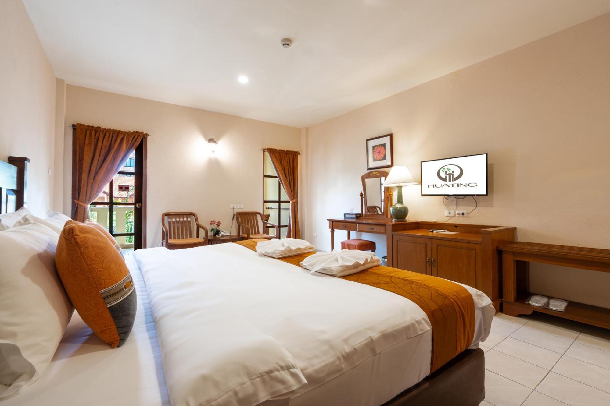 Phuket Leelavadee Hua Ting 4* Patong