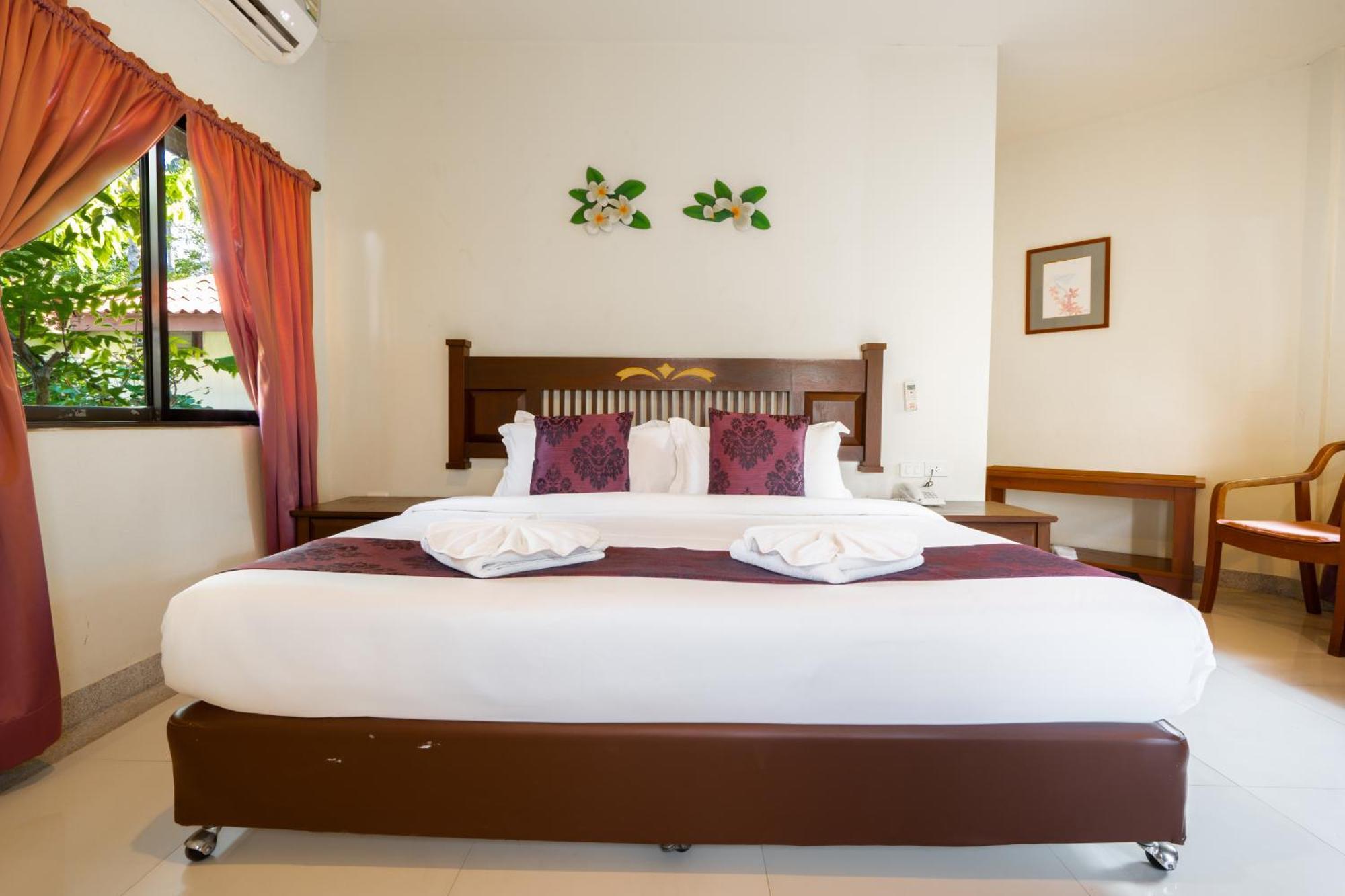 Phuket Leelavadee Hua Ting Resort Patong