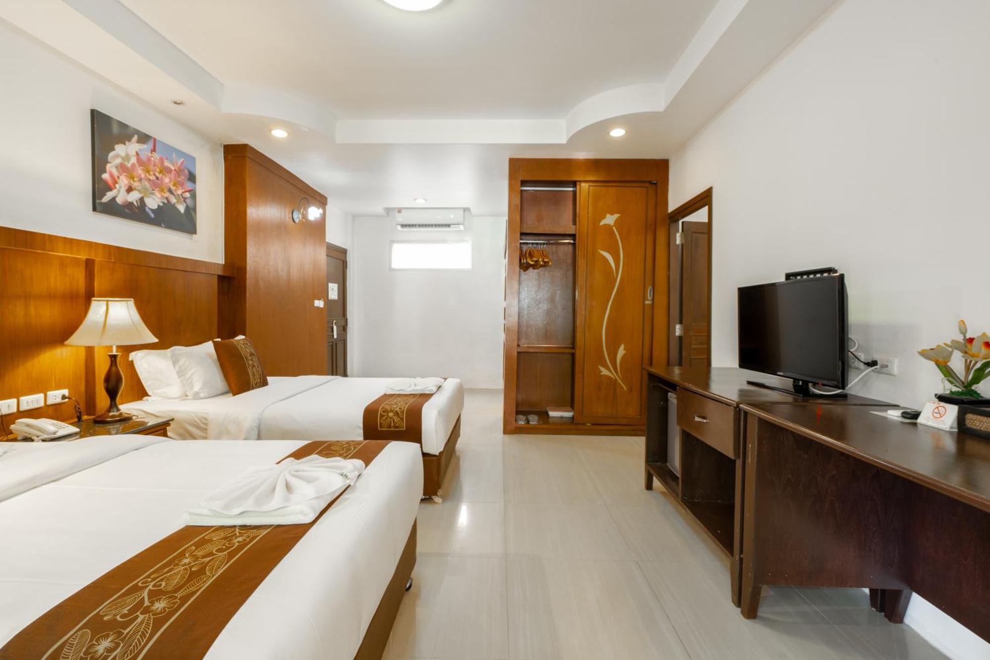 Resort Phuket Leelavadee Hua Ting Patong