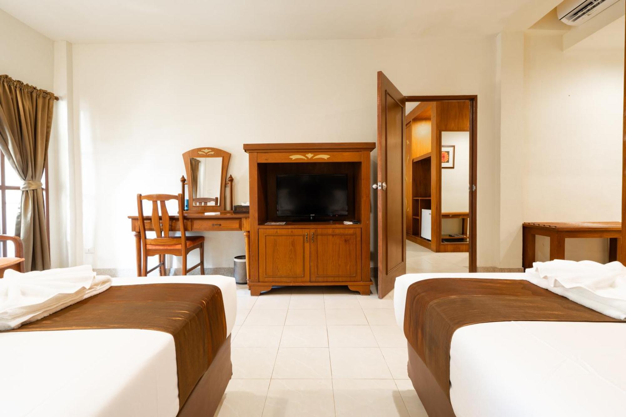 Resort Phuket Leelavadee Hua Ting 4*