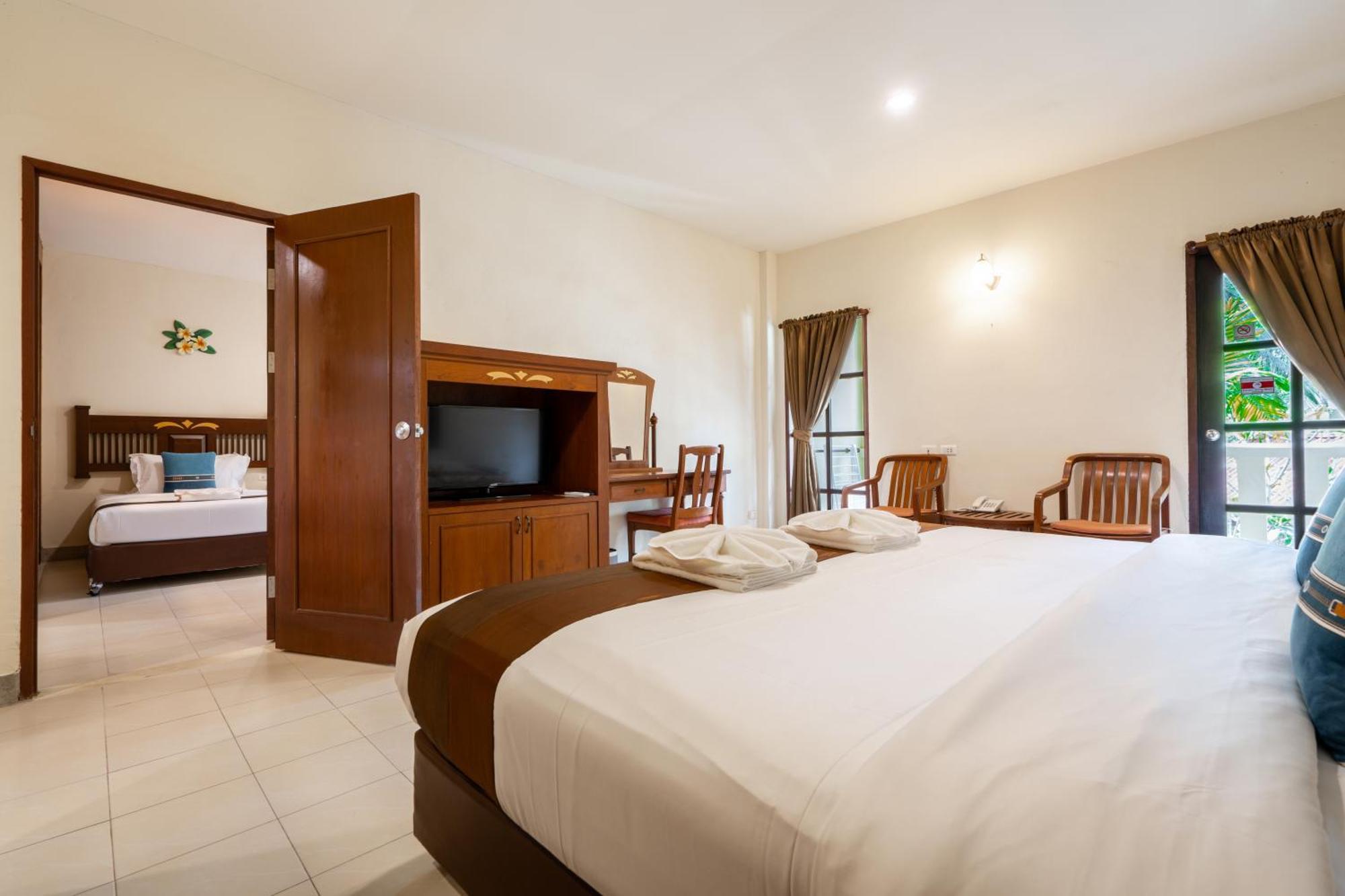 Phuket Leelavadee Hua Ting
