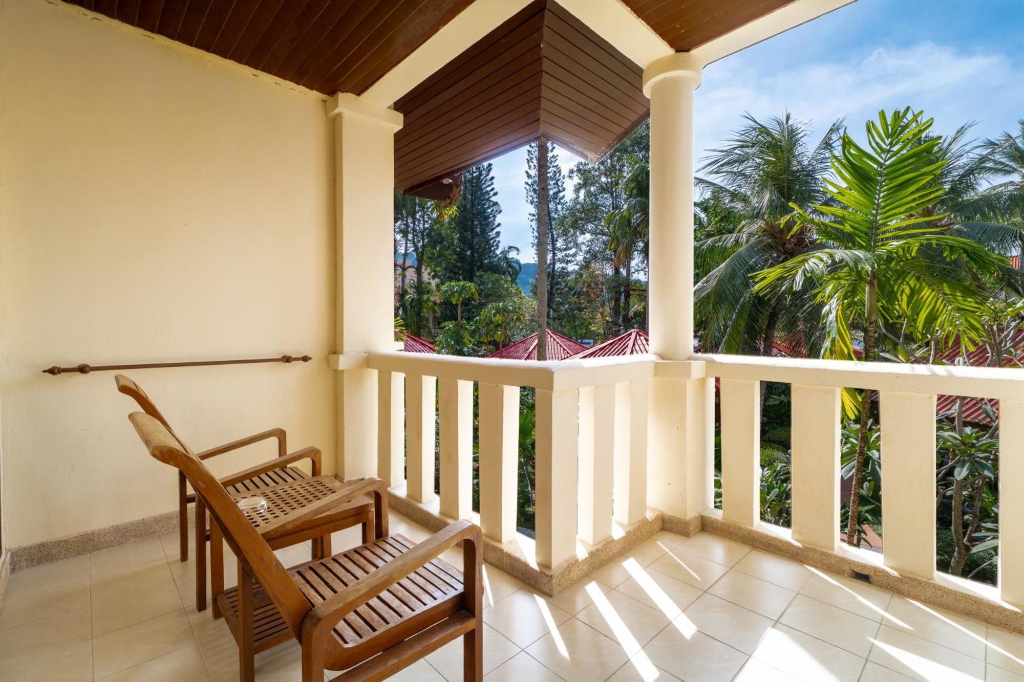 Phuket Leelavadee Hua Ting 4* Patong