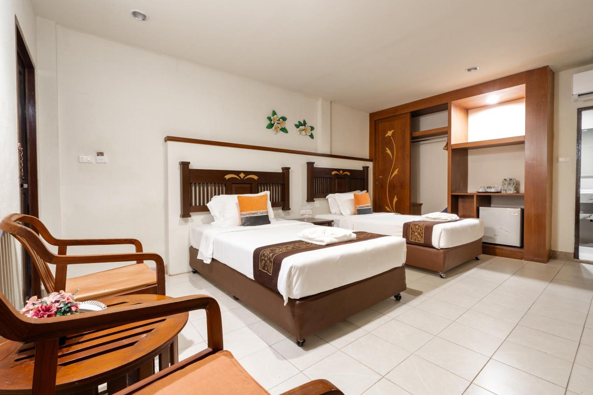 Phuket Leelavadee Hua Ting Resort Patong