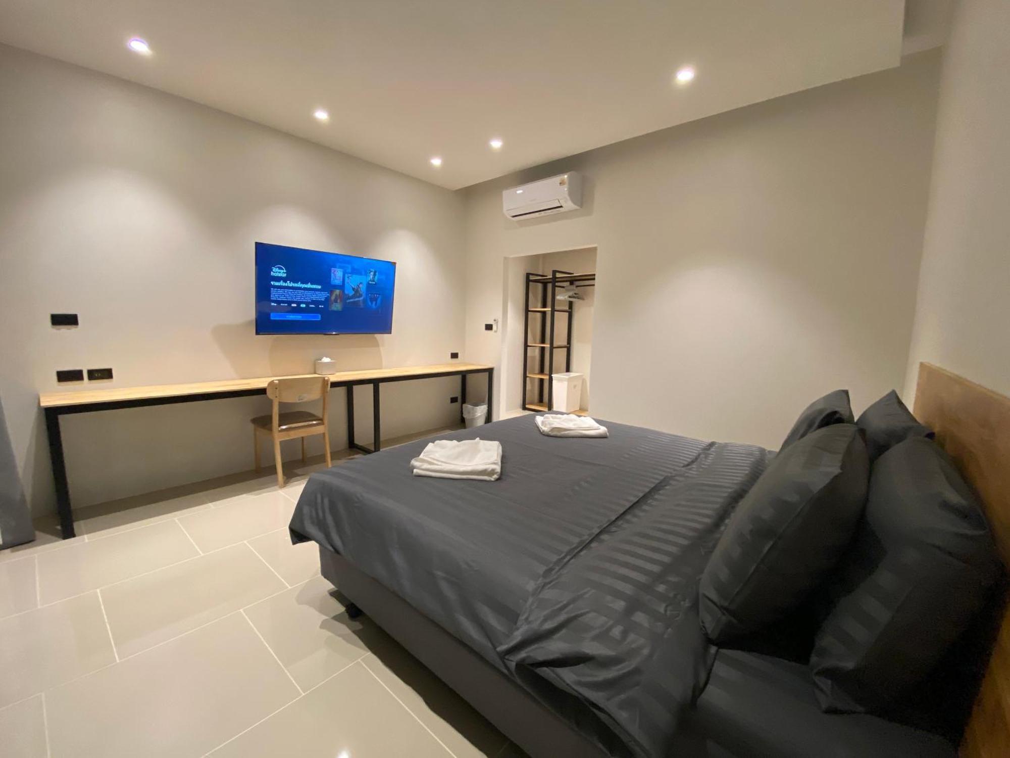 B House Phuket @chalong