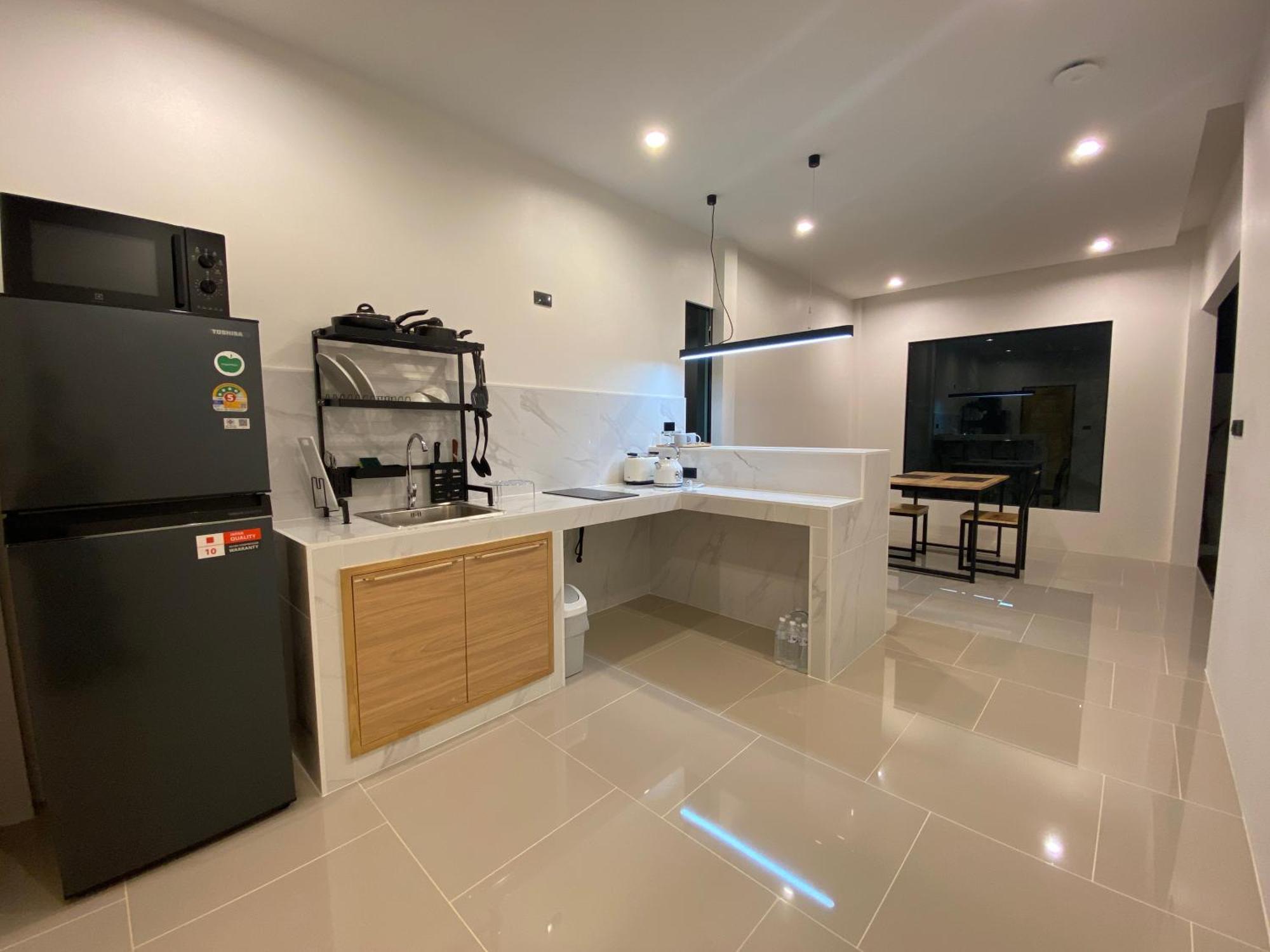 B House Phuket @chalong Apartment