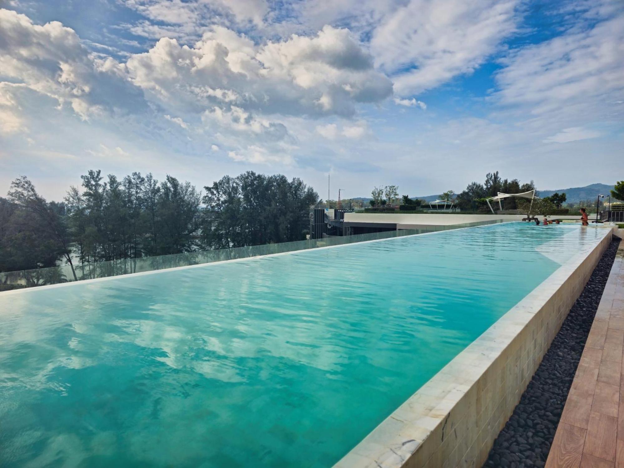 1bdr Laguna 10 Min To The Sea Roof Pool Apartment