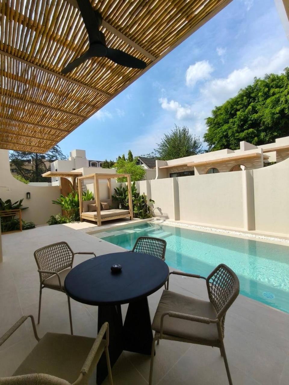 Eden Resort Patong