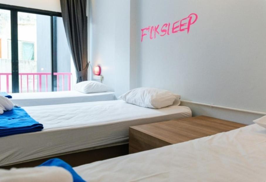 Hostel Slumber Surf Phuket *