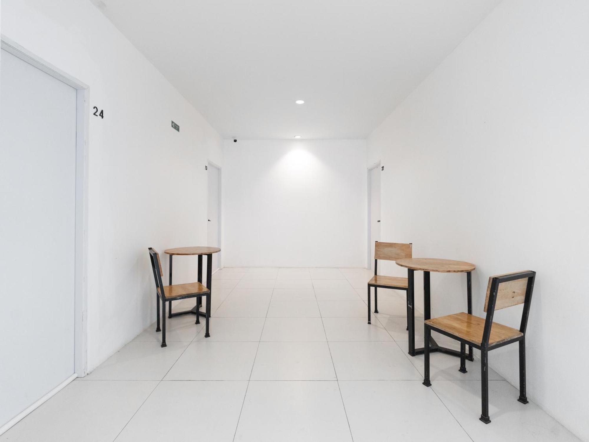 Moone Aparthotel