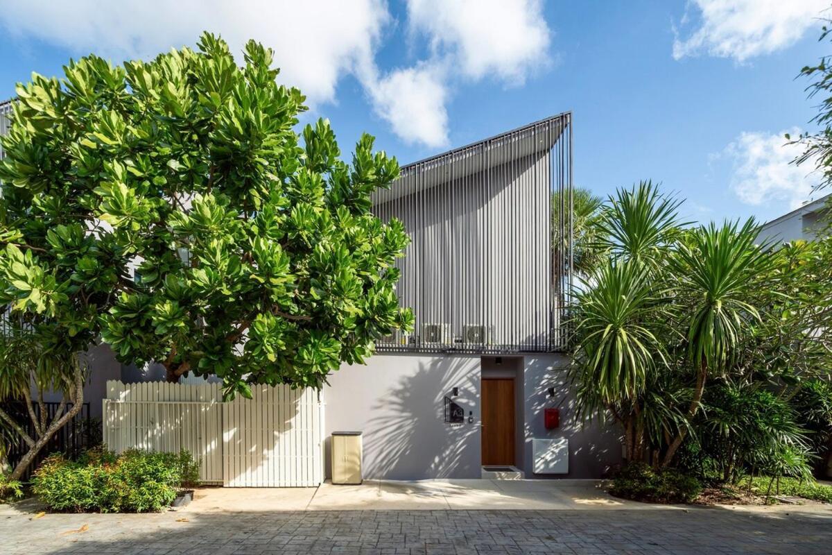 Luxury King 3 Bedroom Gym, Sauna, Bbq, Aircon, 8 Min Beach, Tennis Court, Boating Ave Villa *