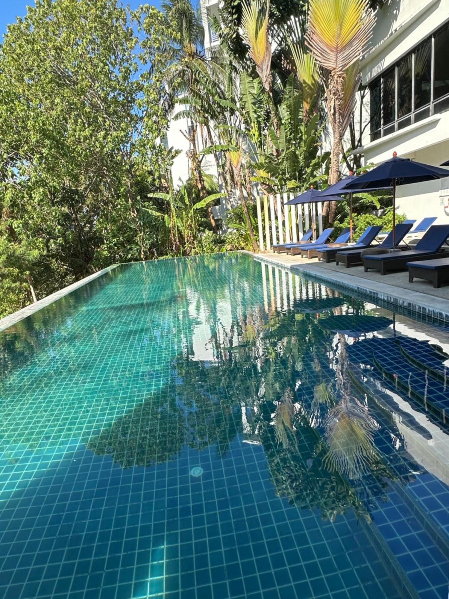 Karon Apartment Seaview *