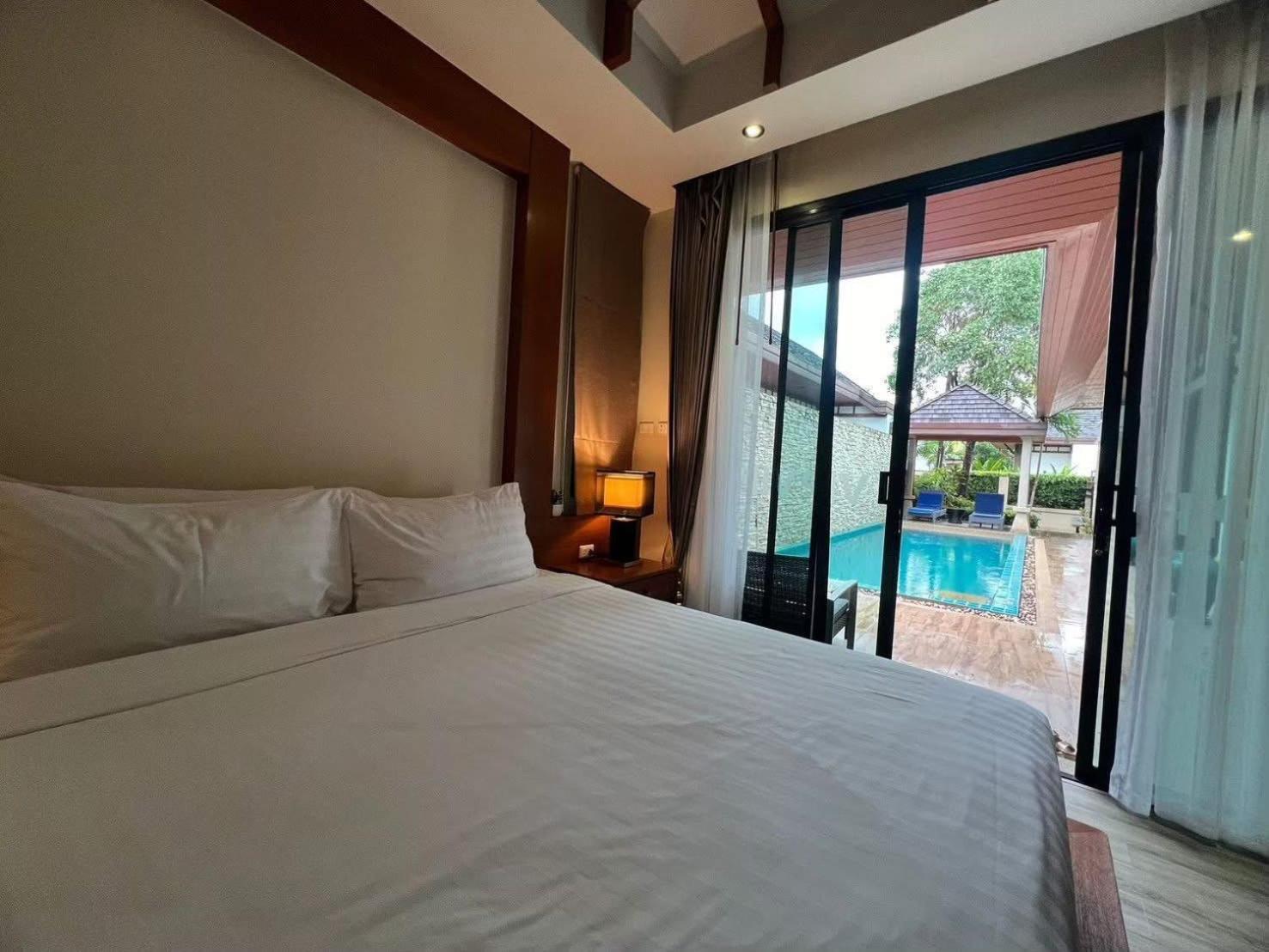 Vip Villa, Rawai