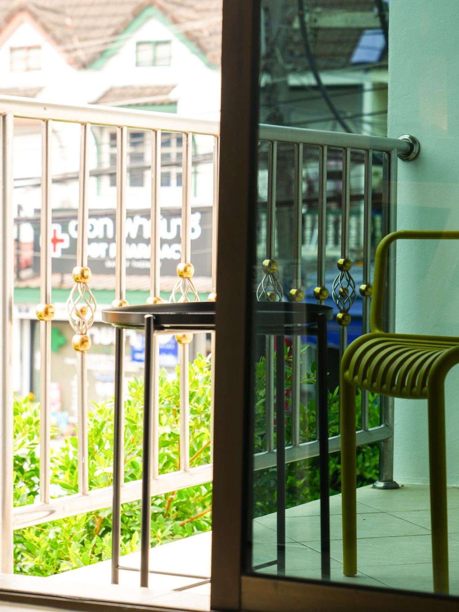Place Aparthotel Kata Beach (Phuket)