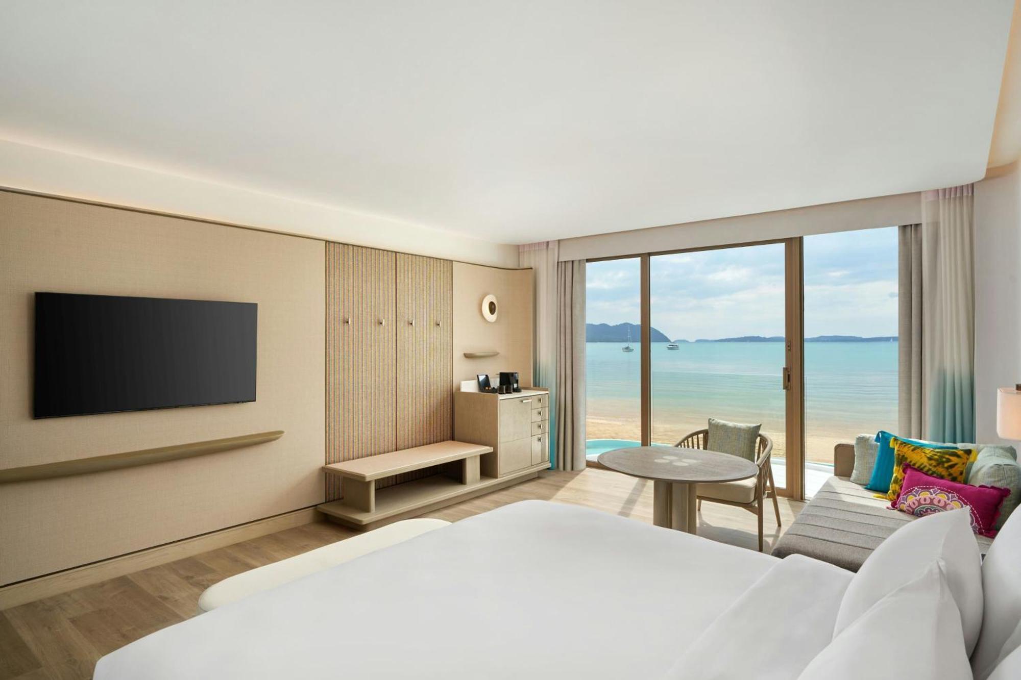 Hotel Veranda Phuket, Autograph Collection 5*