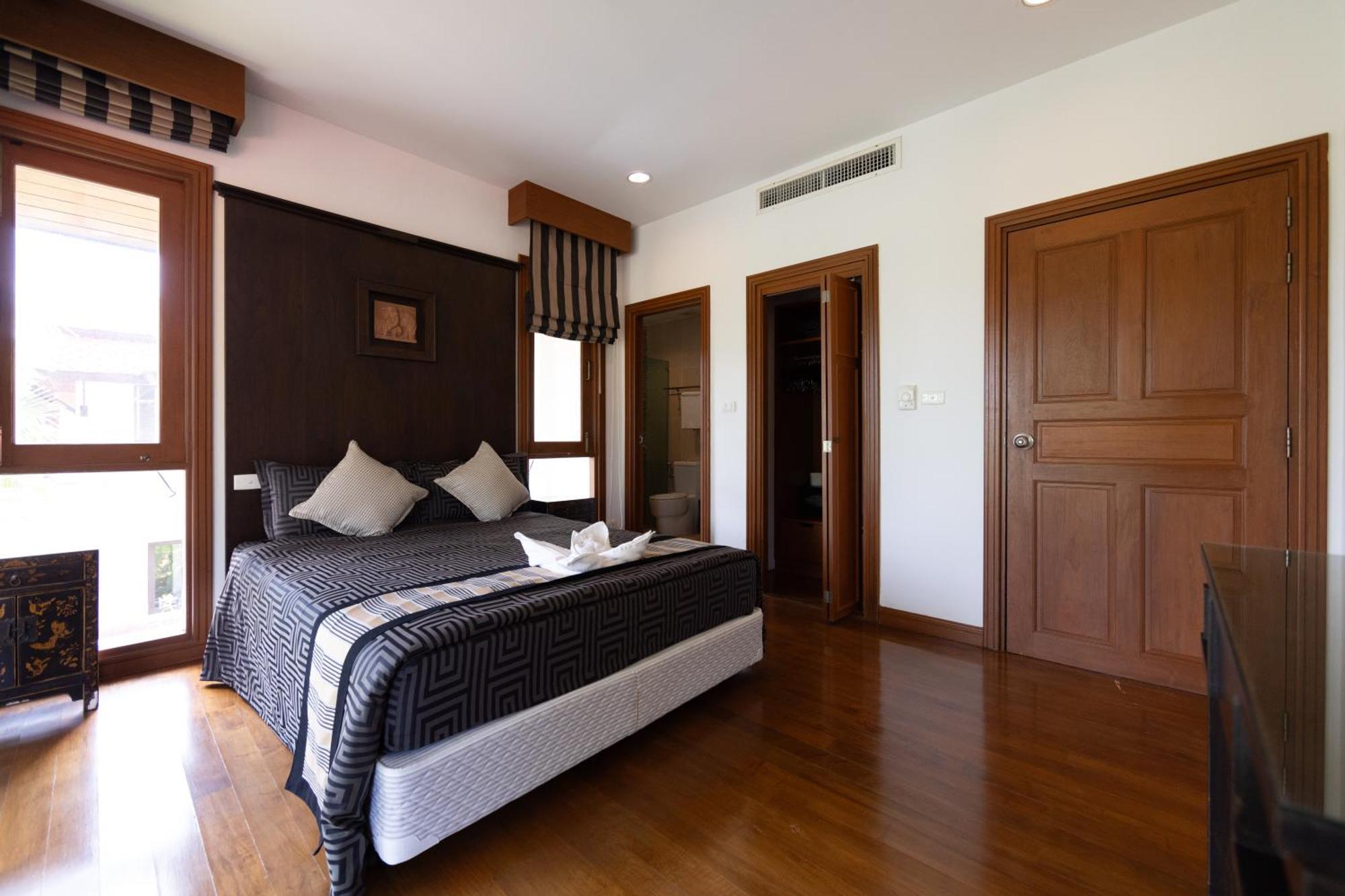 Laguna Links Golf View Villa- Bangtao Villa Phuket