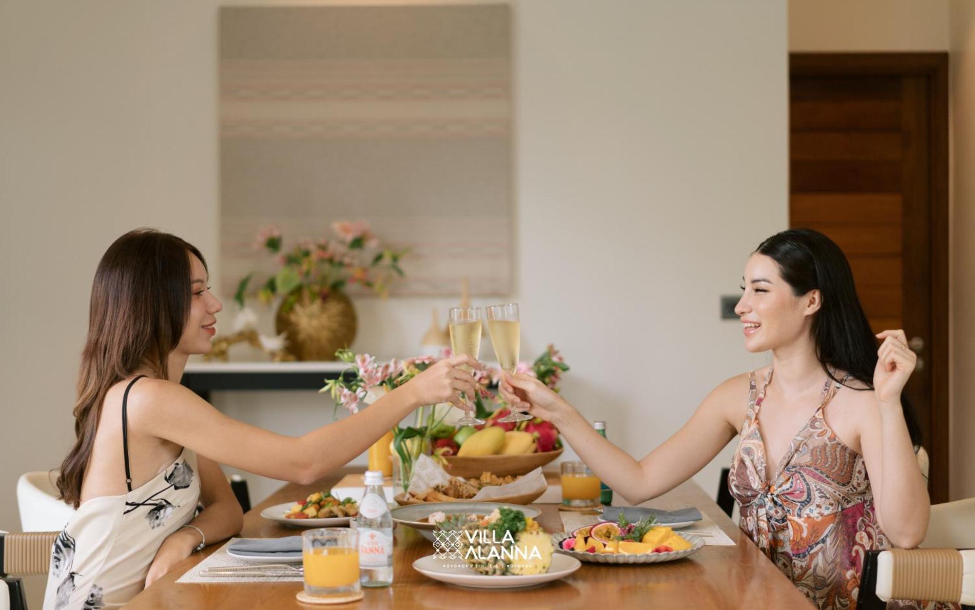 Vila Alanna Phuket Pantai Bang Tao