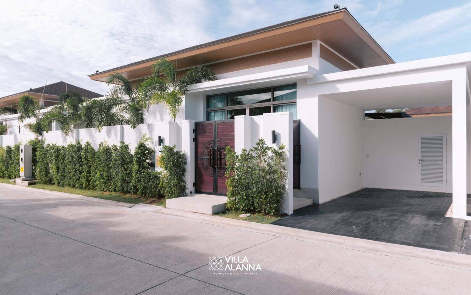 Alanna Phuket * Pantai Bang Tao
