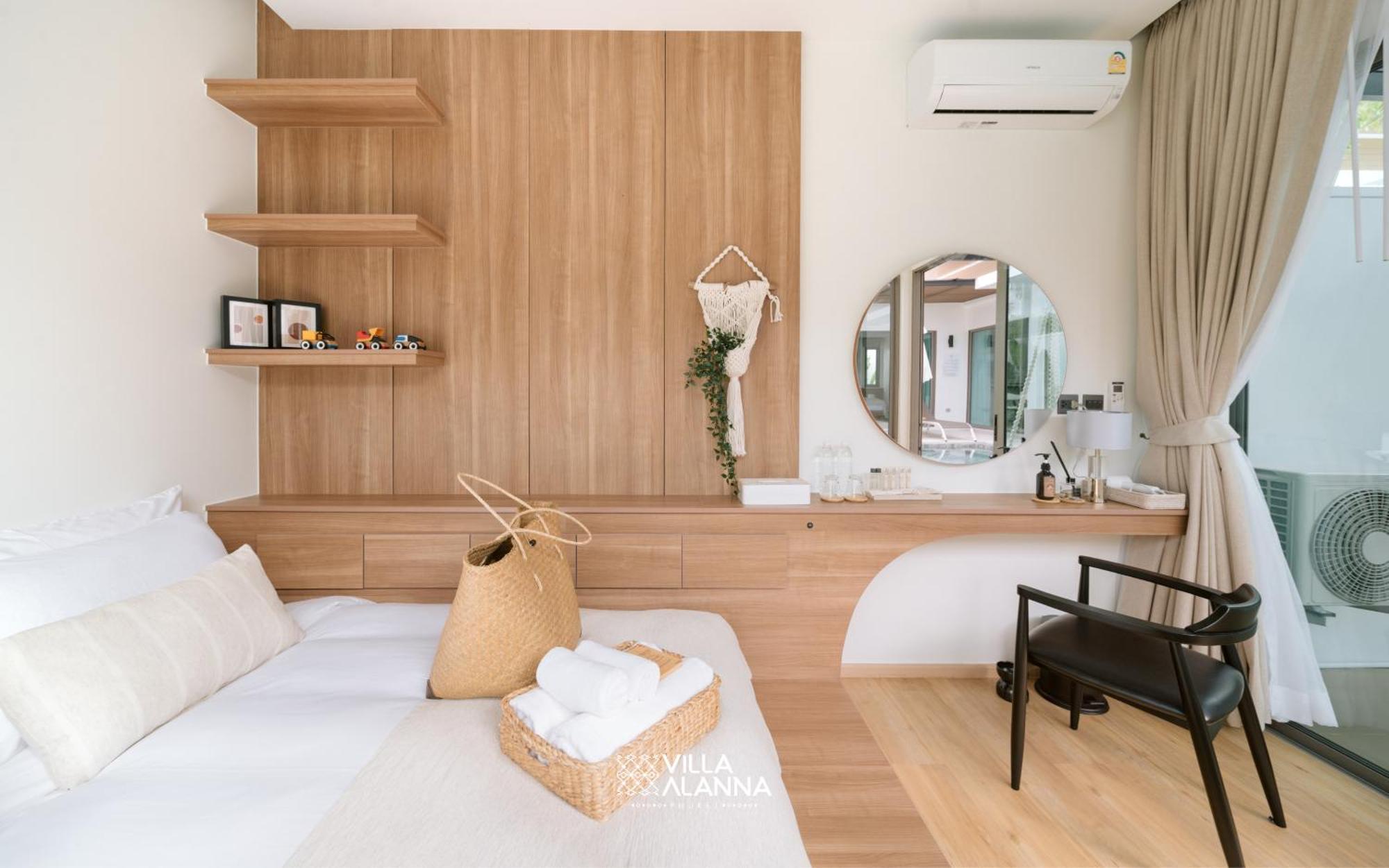 Alanna Phuket