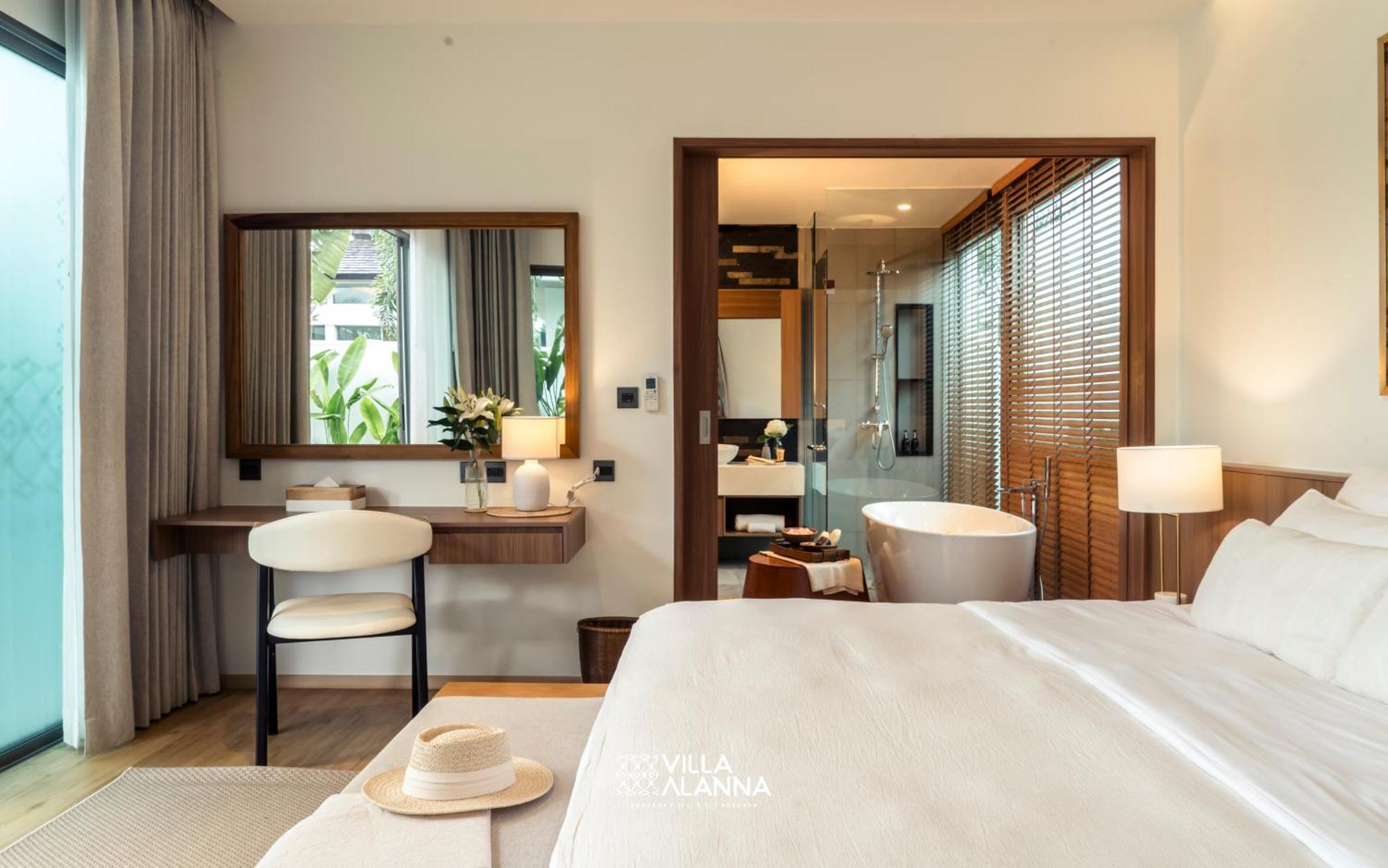 Alanna Phuket Vila Pantai Bang Tao