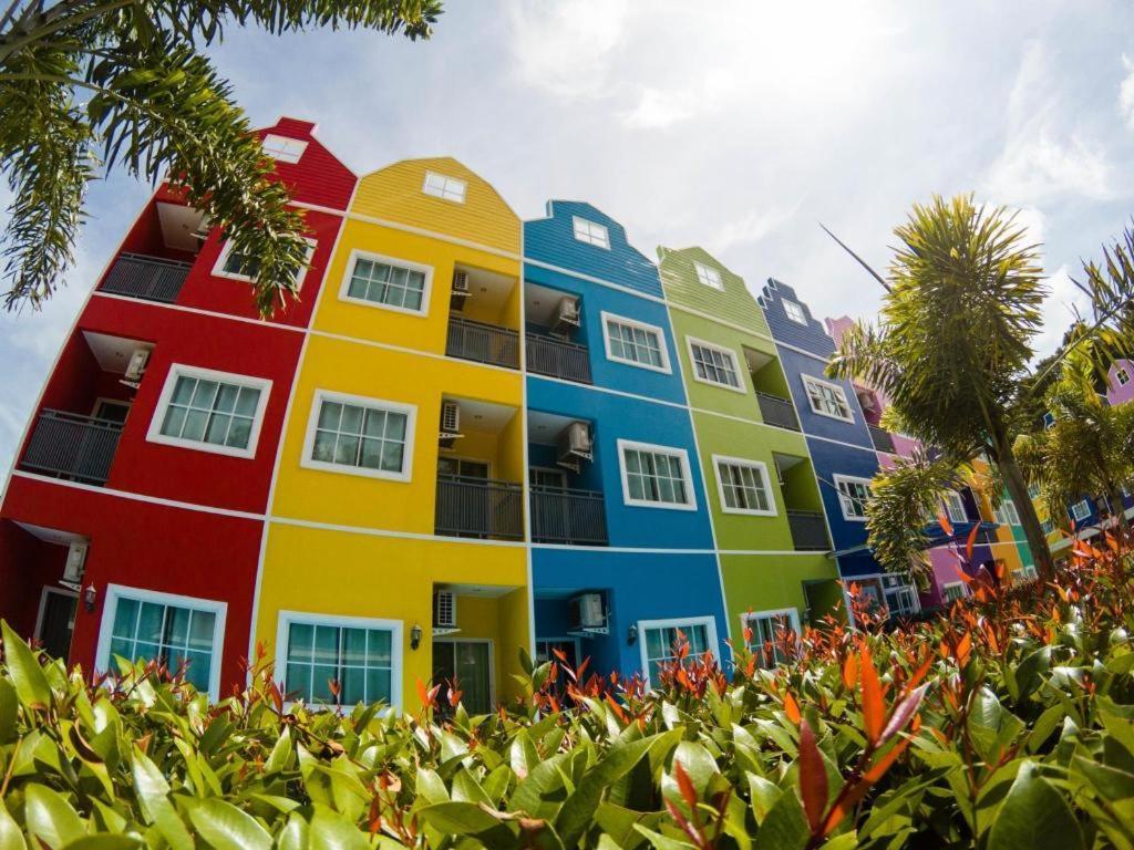 Holland 2* Patong
