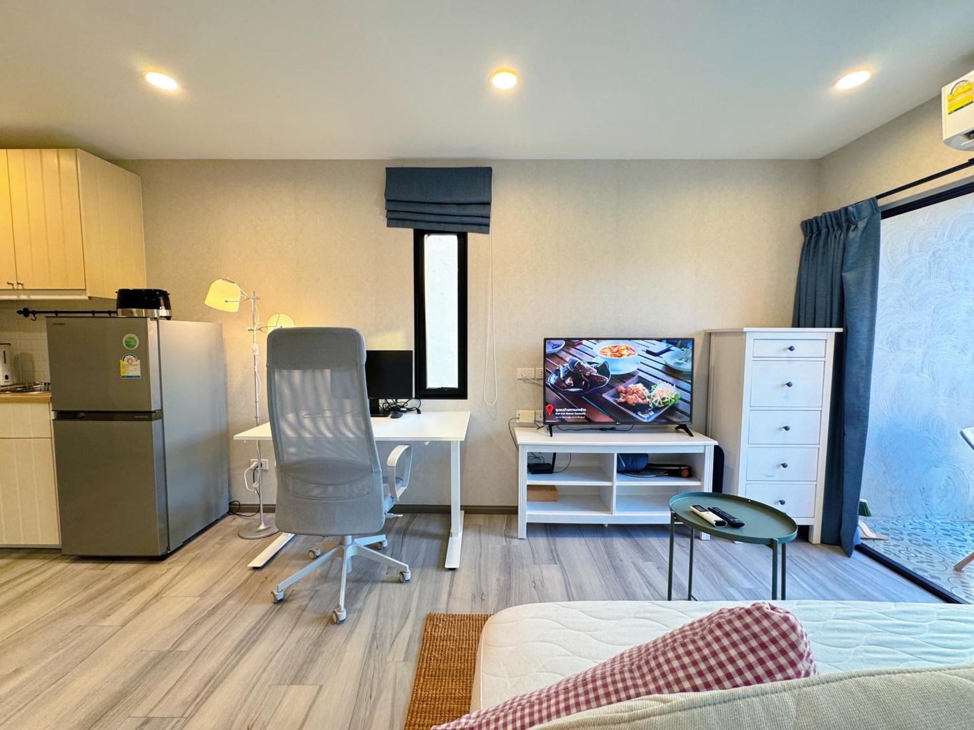 Digital Nomad Away With Pool & Gym * Nai Yang
