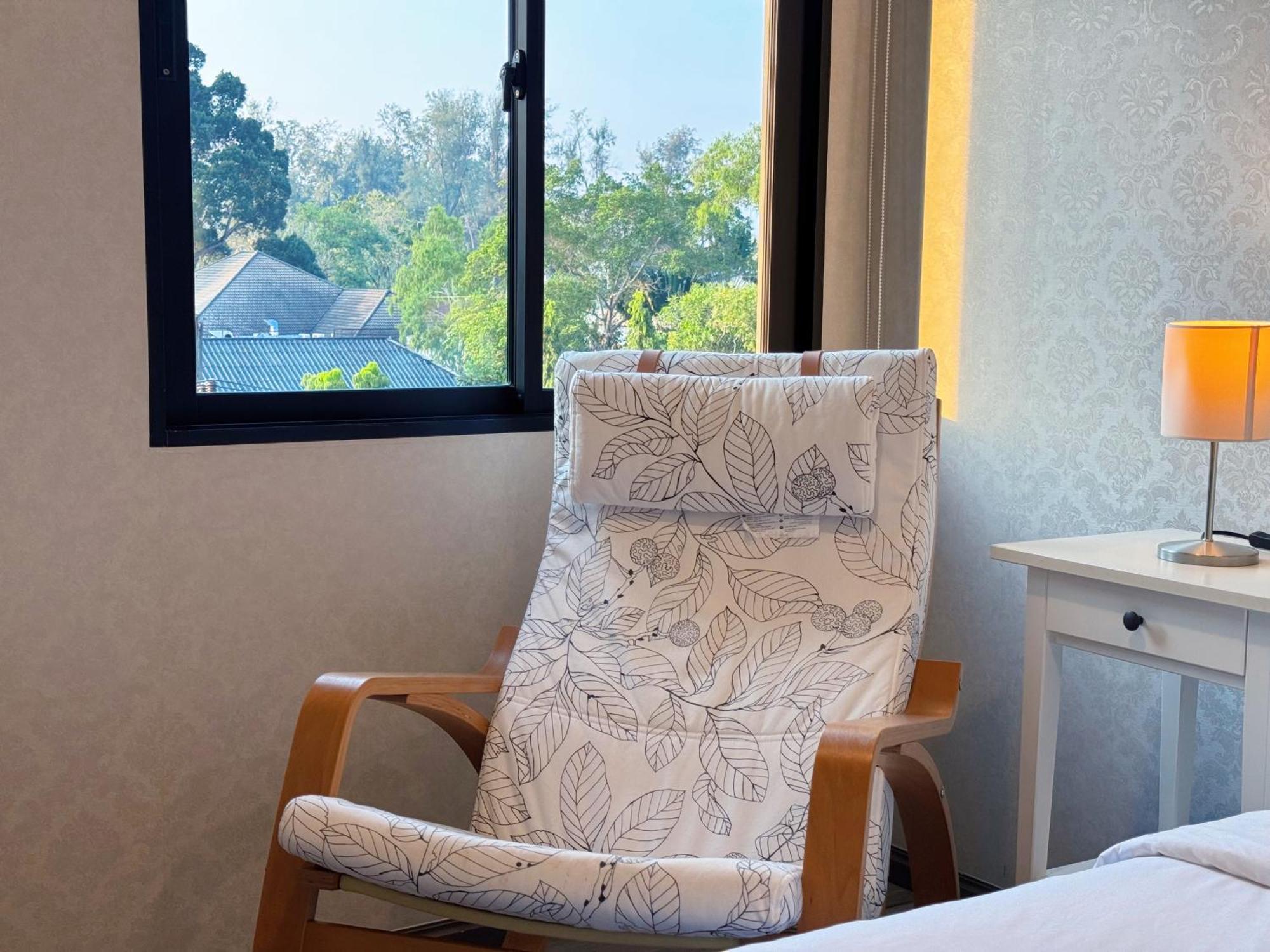 Digital Nomad Away With Pool & Gym Nai Yang