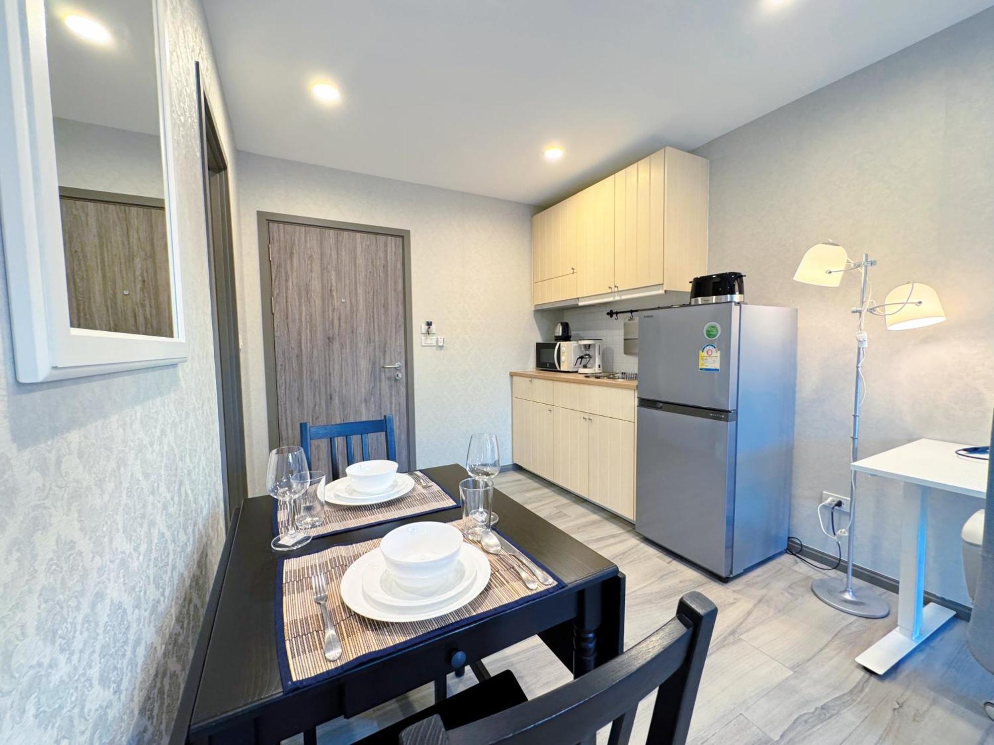 Apartment Digital Nomad Away With Pool & Gym