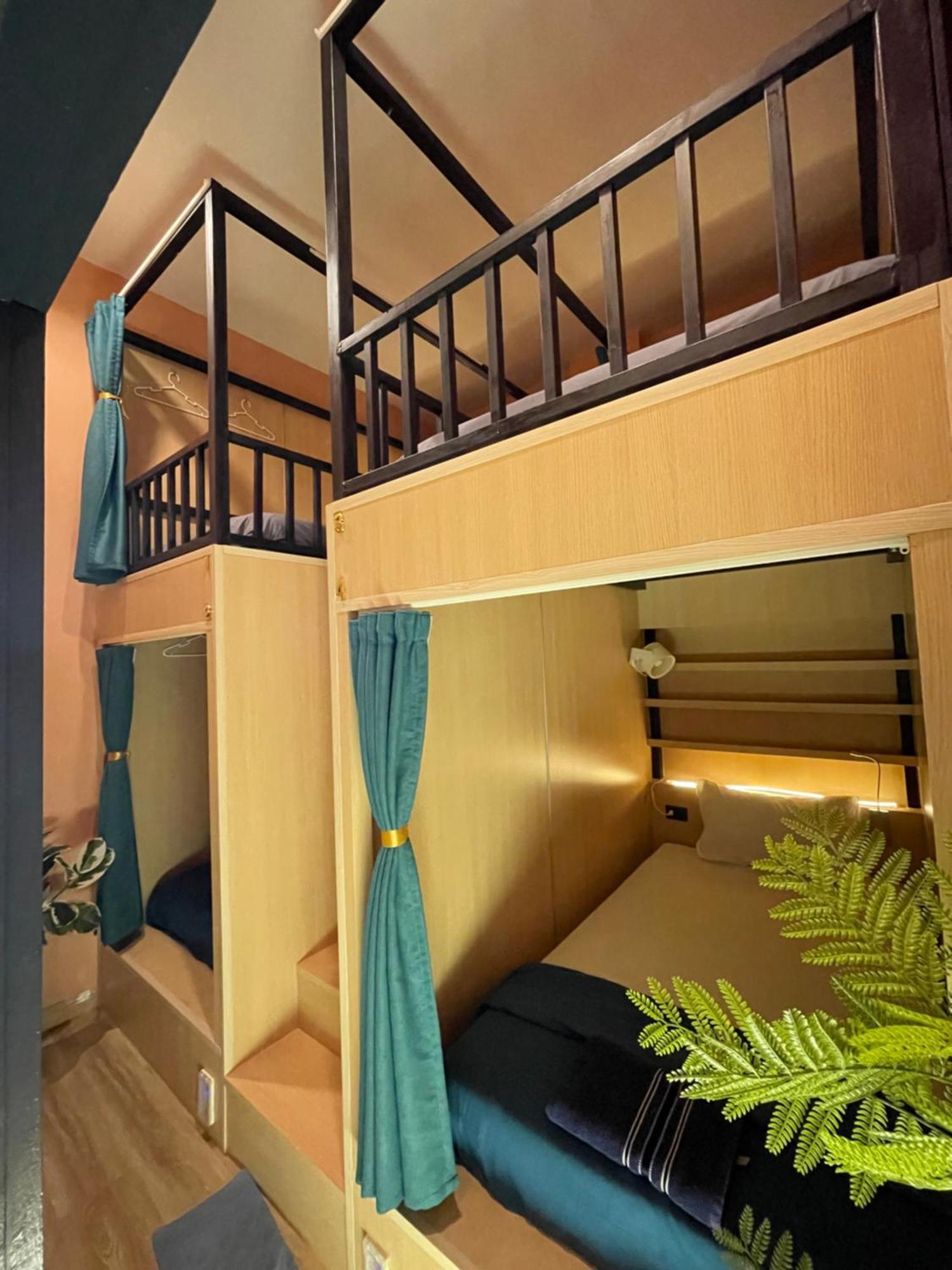 Hostel Plearn Phuket Boutique *