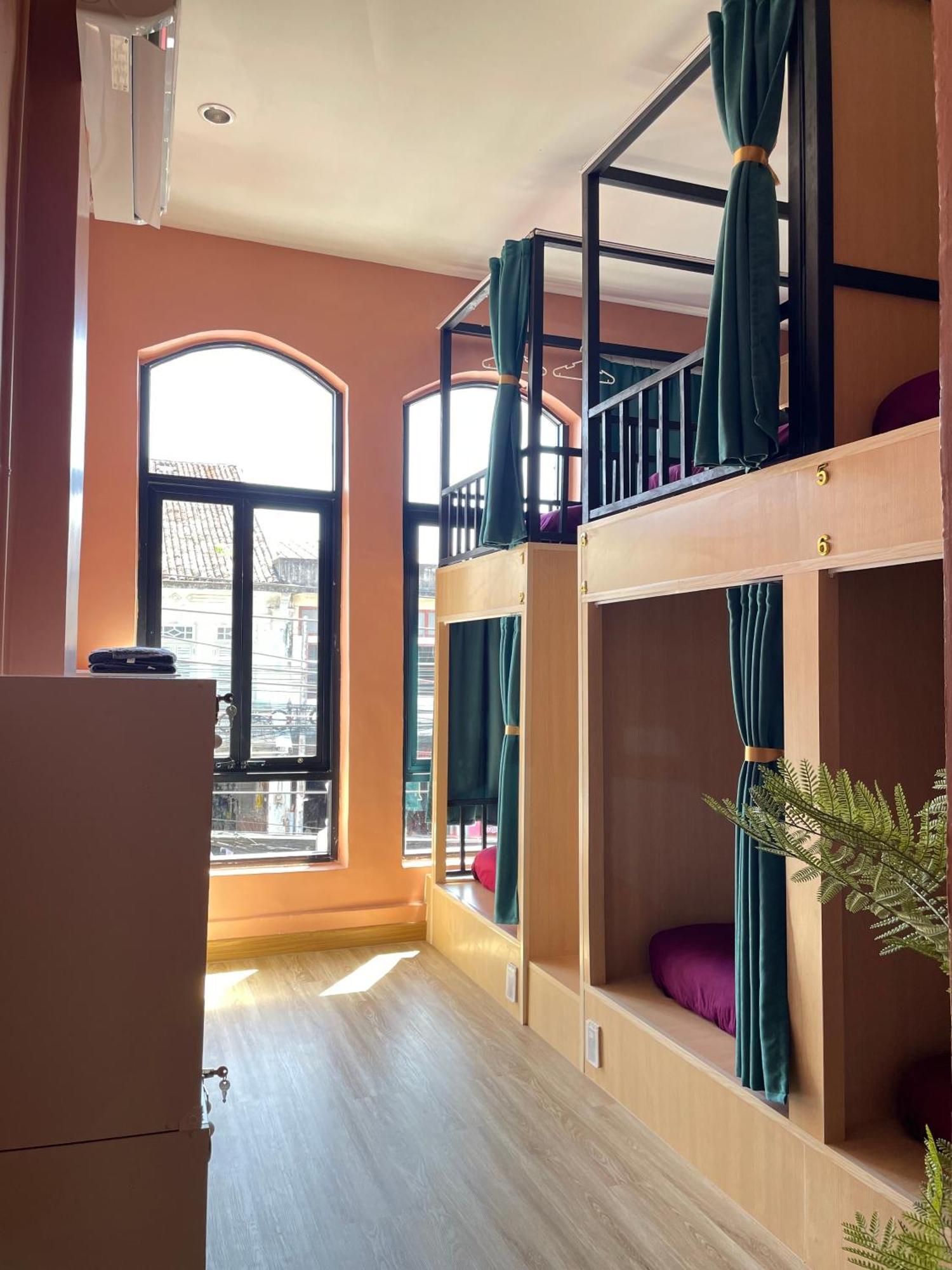 Plearn Phuket Boutique Hostel *