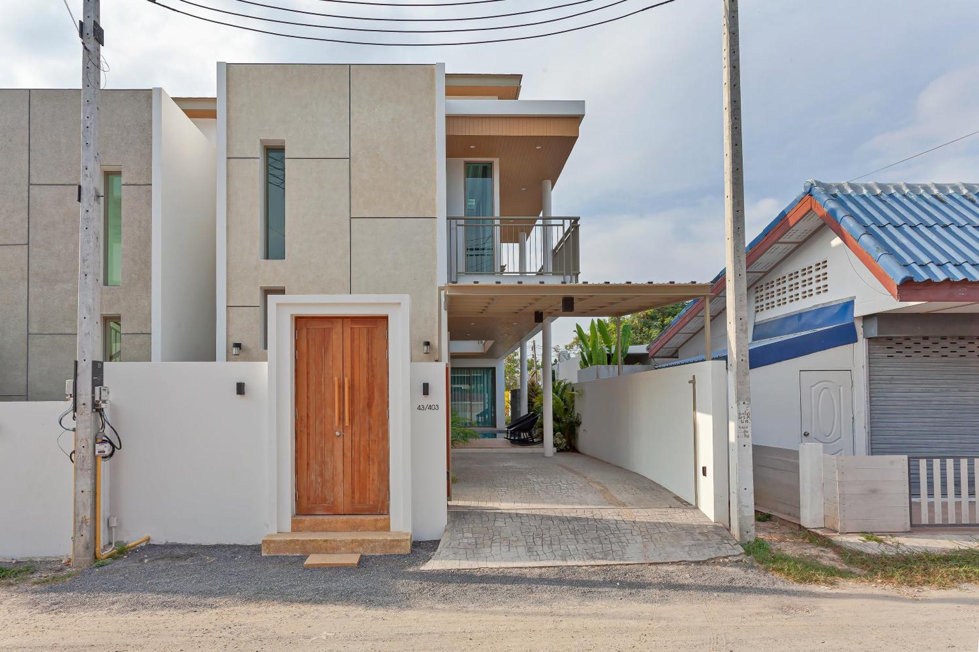 Classic Modern Pool Rawai 3br *