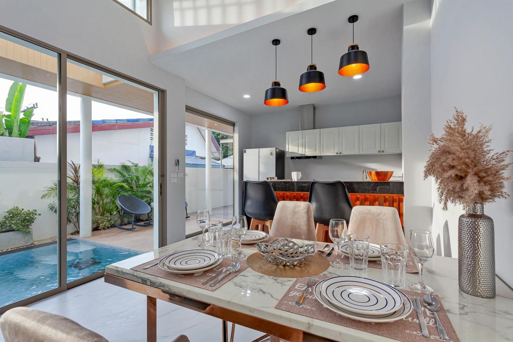 Classic Modern Pool Rawai 3br Villa Ban Saiyuan