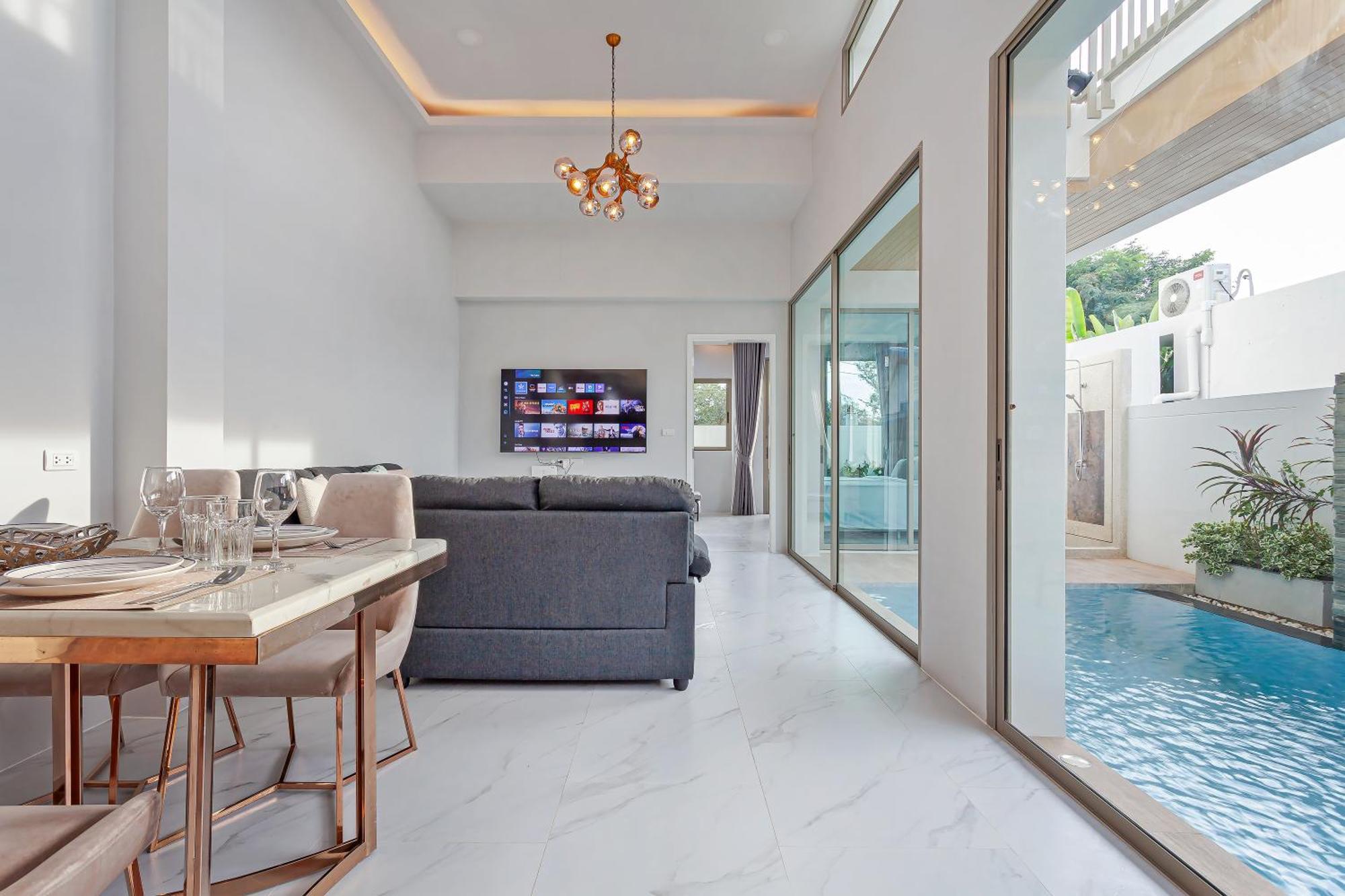 Classic Modern Pool Rawai 3br