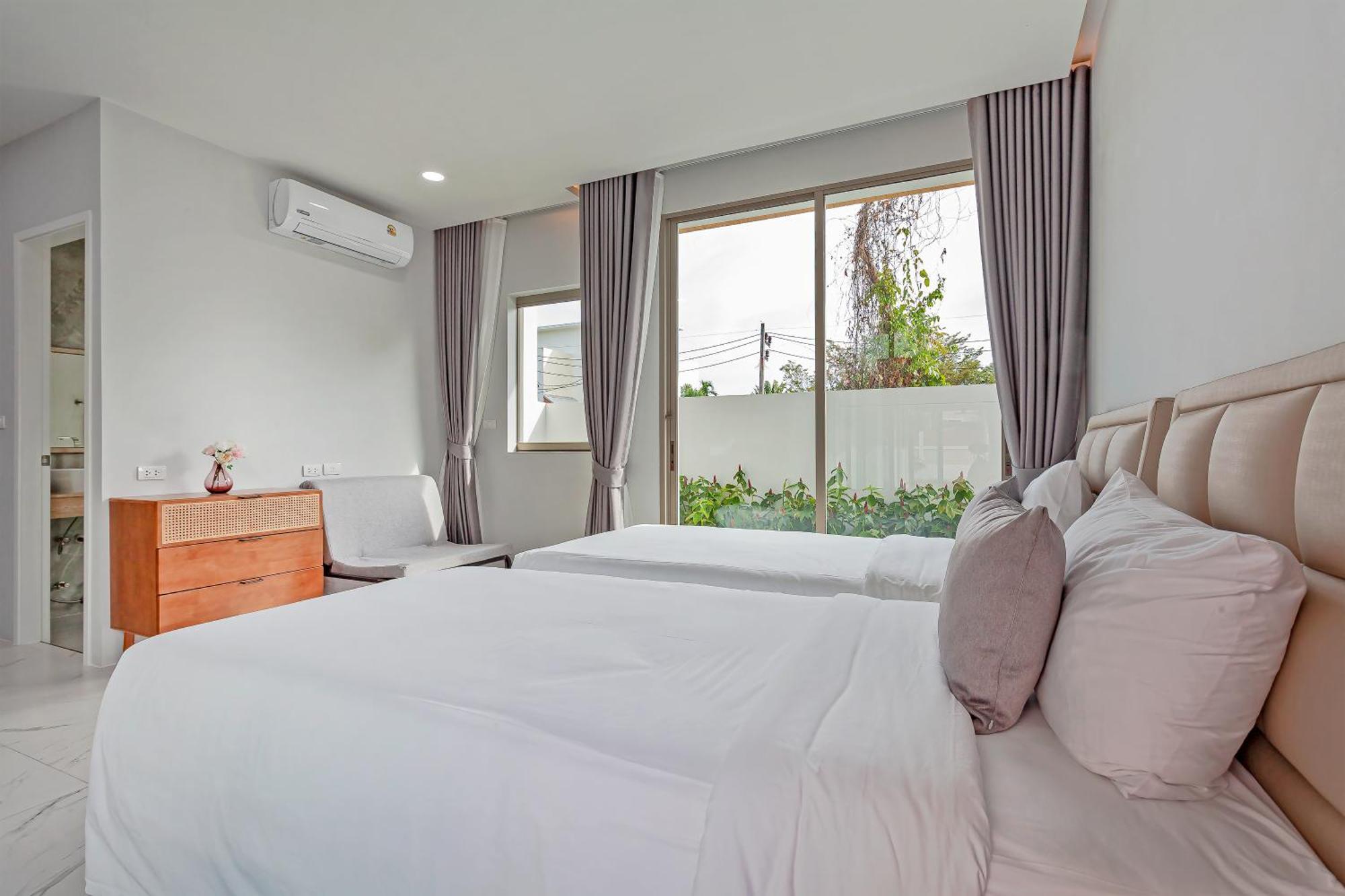 Classic Modern Pool Rawai 3br * Ban Saiyuan