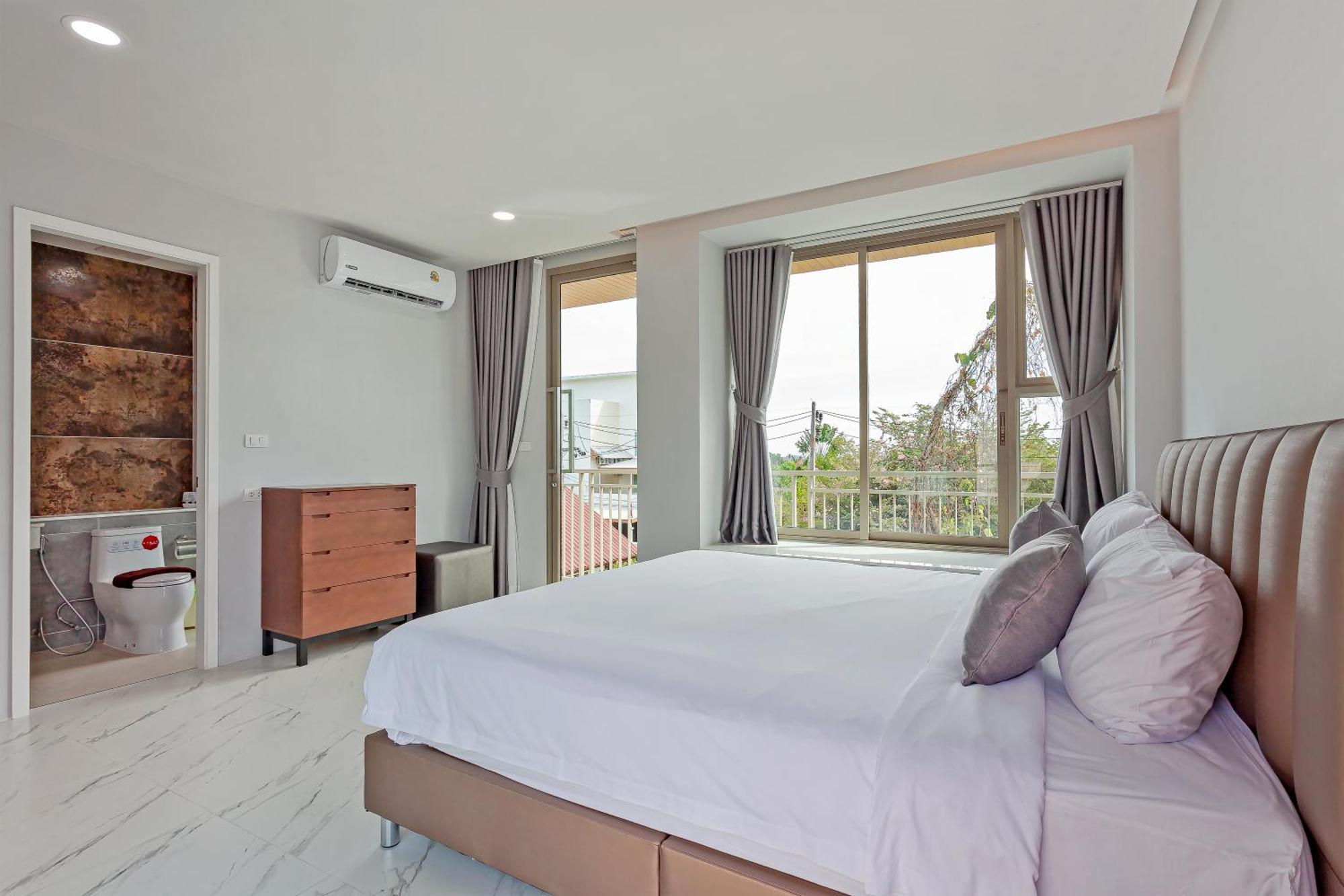 Classic Modern Pool Rawai 3br Villa *