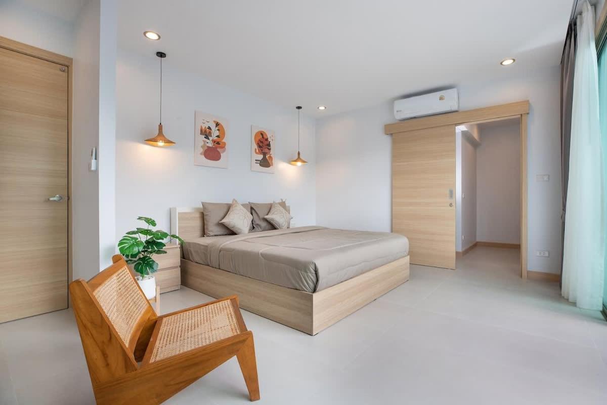 Villa Luxury 3bdr New In Rawai
