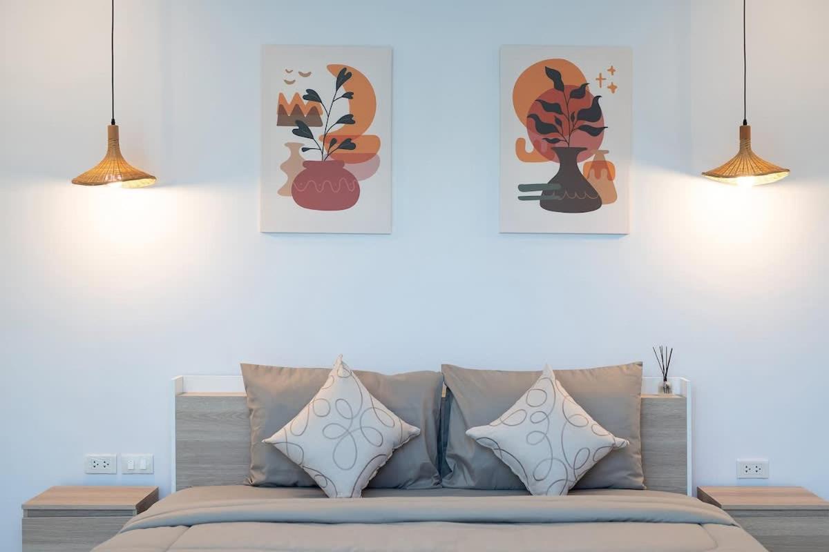 Luxury 3bdr New In Villa *