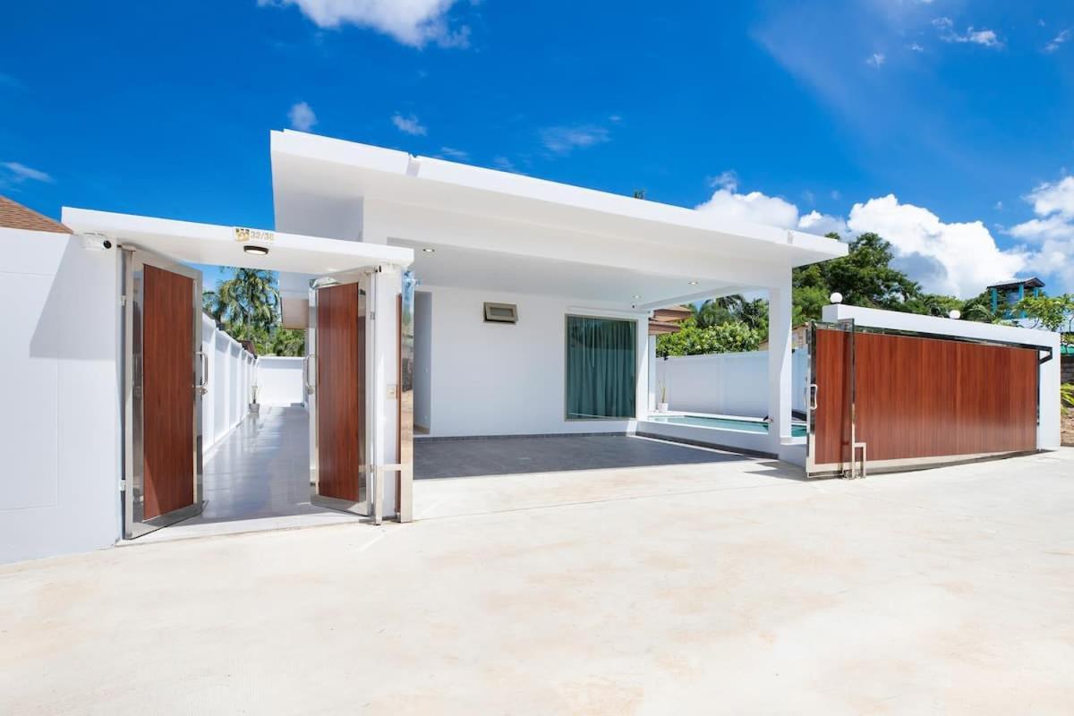 Villa Luxury 3bdr New In *