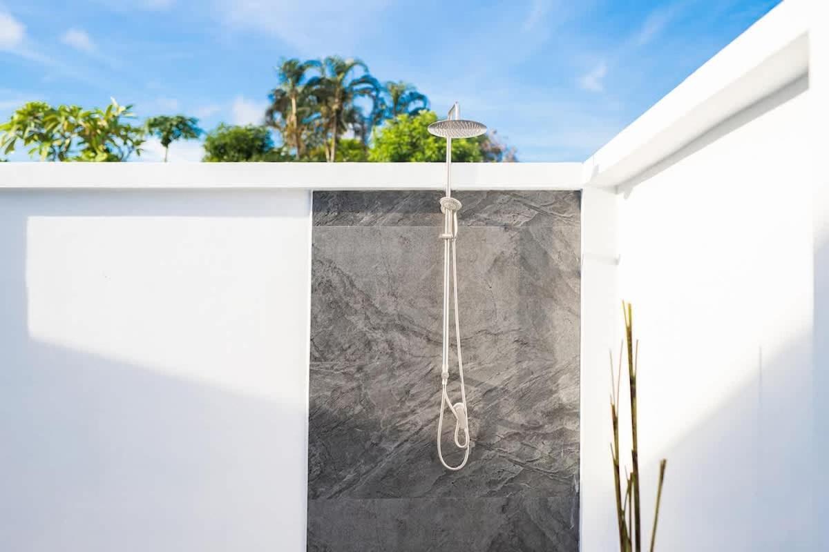Villa Luxury 3bdr New In Rawai